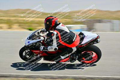 media/Apr-13-2025-TrackXperience (Sun) [[fb1ef998a6]]/Level 2 (Intermediate)/Turn 8 (Session 3)/